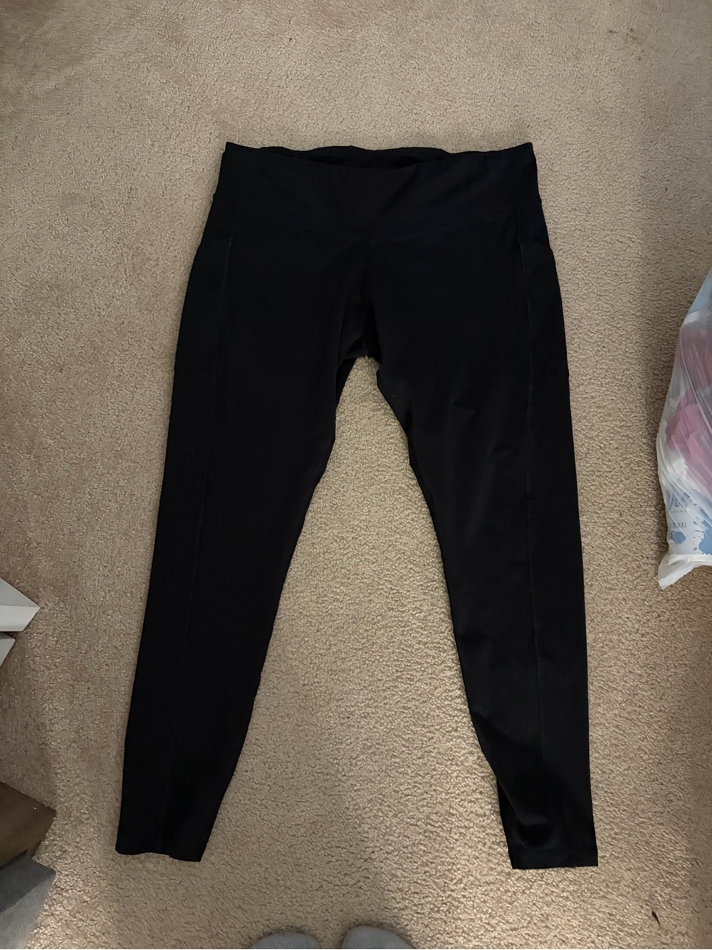 Champion Women's Solid Black High-Rise Leggings